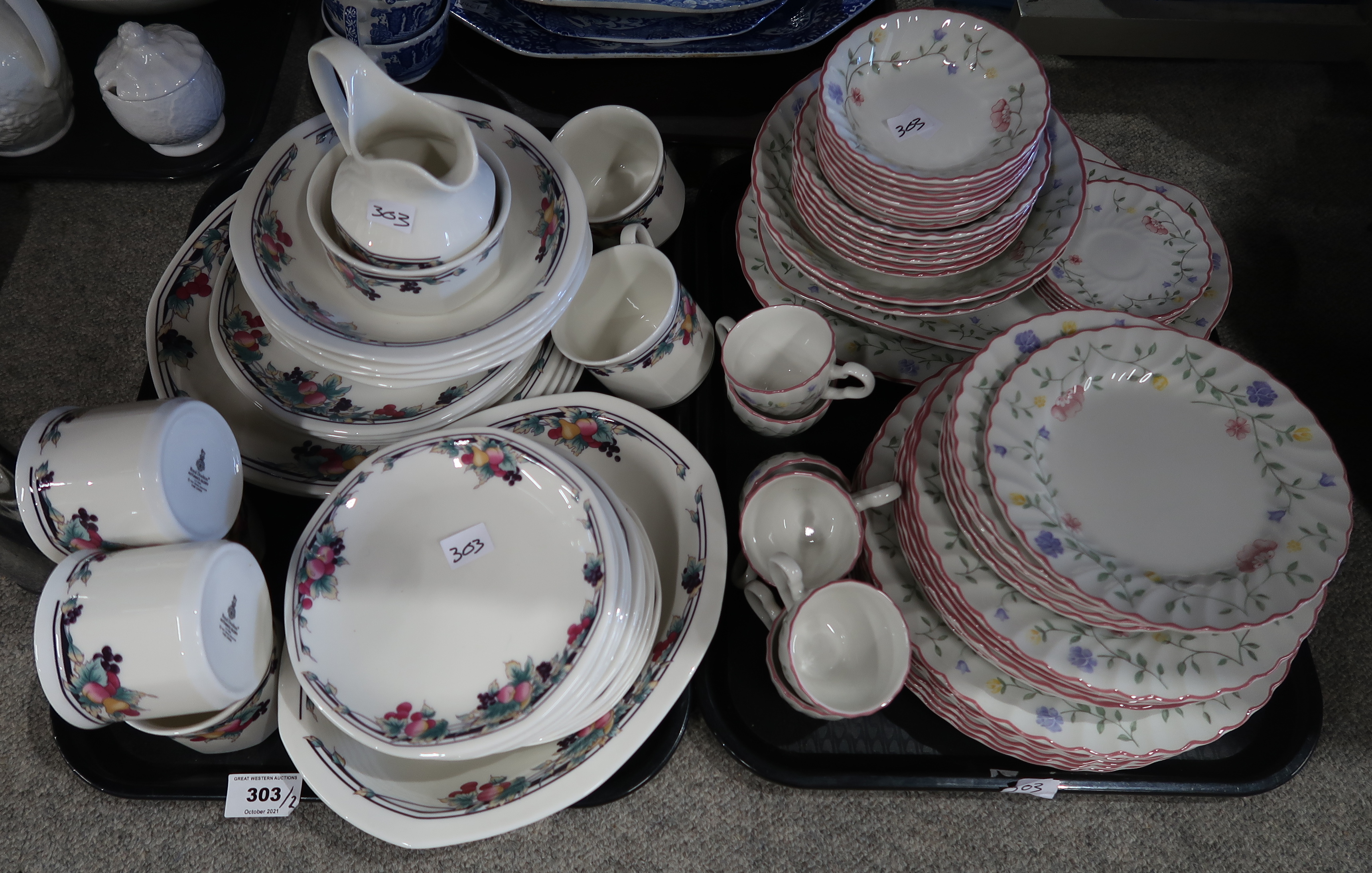 A lot comprising Royal Doulton Autumn's Glory pattern part dinner service & a Johnson Brothers