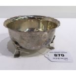 A silver sugar bowl, London 1916 10 cm. dia. 128 grams Condition Report: Available upon request