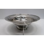 A silver pedestal bowl, Chester 1914 25 cm dia. 420 grams Condition Report: Available upon request