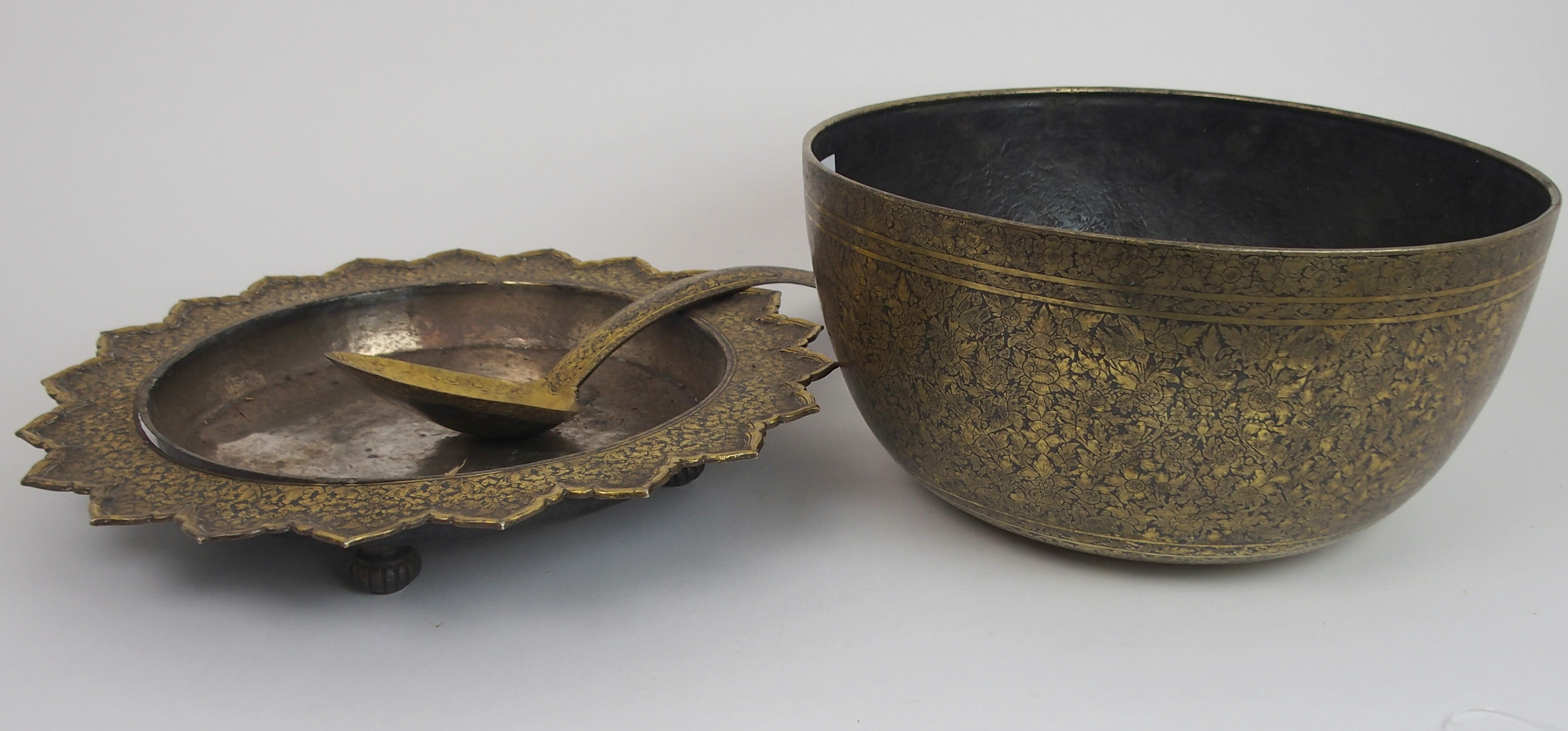 A SIAMESE/THAI GILT NIELLO BOWL, STAND AND LADLE profusely decorated with animals and foliage, the - Image 2 of 9