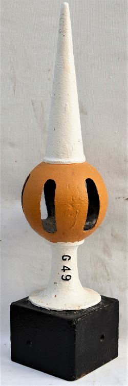 GWR Cast iron Signal Finial (Distant). Later two sided version to fit any GW wooden post. Restored