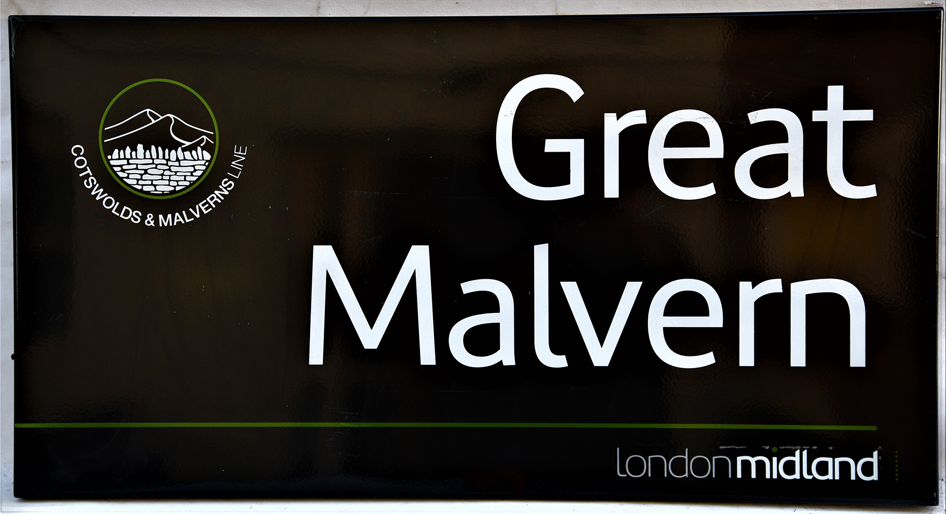 London Midland fully flanged black & white station sign. GREAT MALVERN. In excellent condition