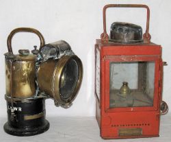 A lot containing 2 x Railway lamps. LNER early pattern Welsh Patent signal lamp interior embossed