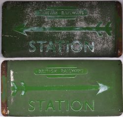 BR(S) station direction sign. BRITISH RAILWAYS STATION with arrow. Screen printed aluminium Green