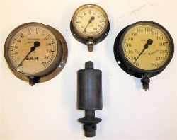 A Lot containing Loco items. Brass Steam Whistle. Brass pressure gauge 0 - 260 psi. Brass pressure