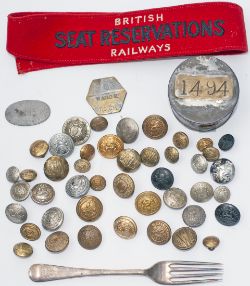 A selection of railway buttons; LYR, GNR, LSWR, MIDLAND, LMS, GWR, LMS&LNE, GER, L&NWR, MARINE, TAFF