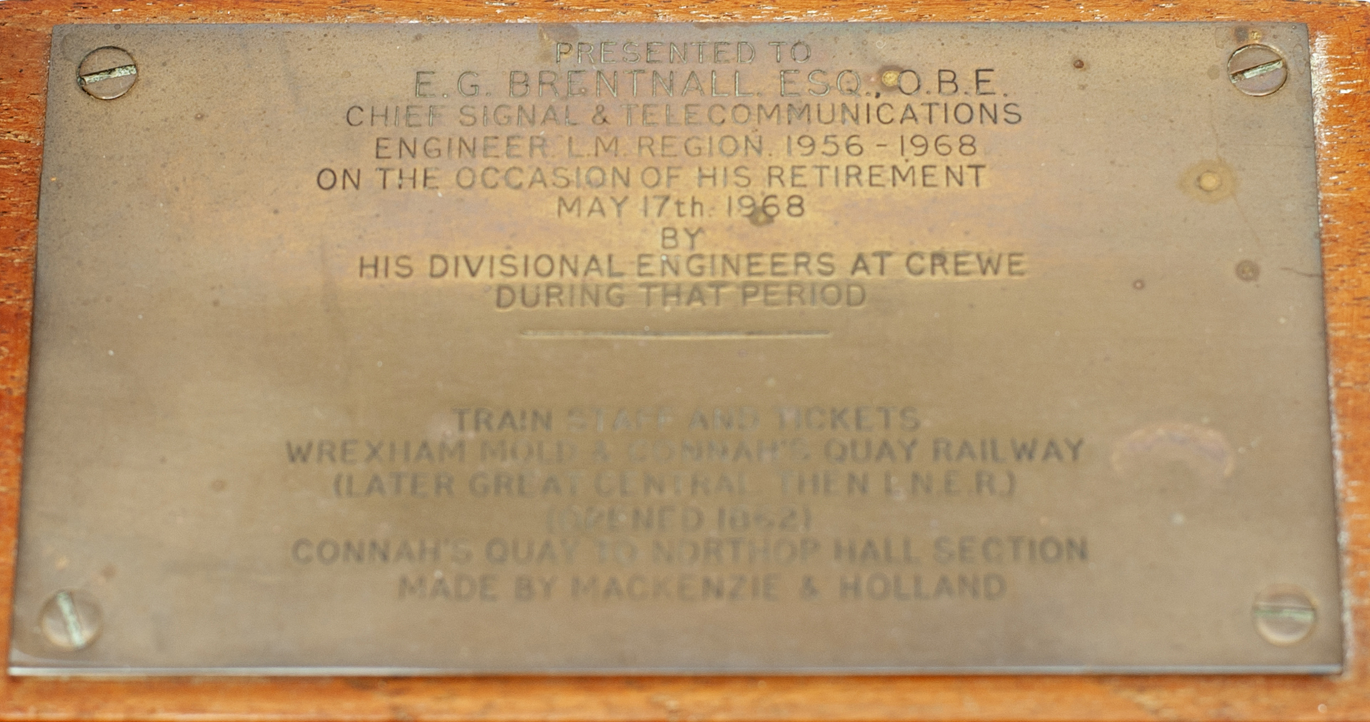 A Wrexham Mold & Connah's Quay railway Wise's patent staff with integral locked metal tickets dating - Image 2 of 2