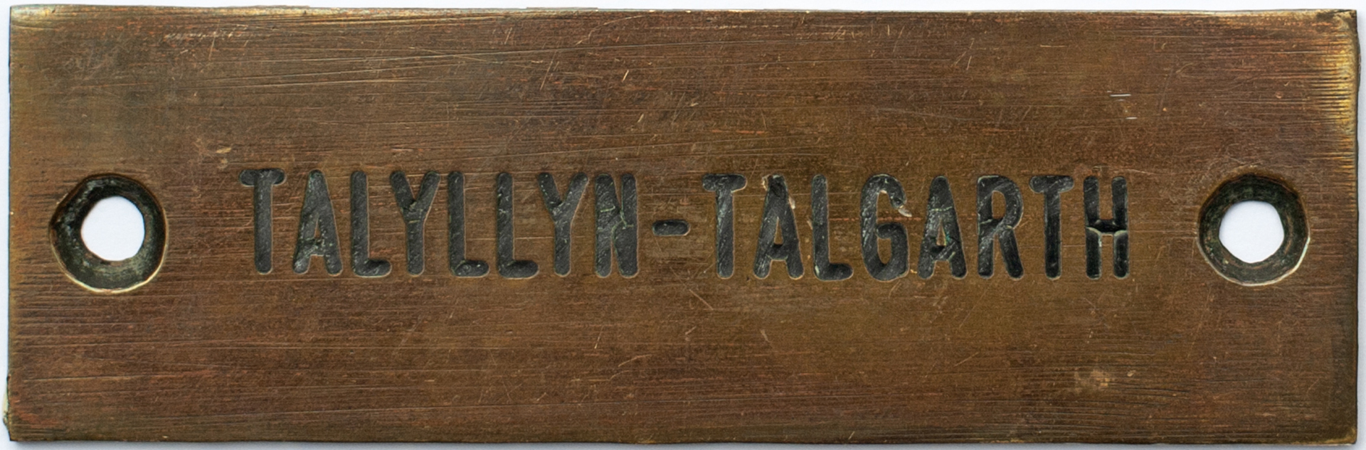 GWR machine engraved brass shelf plate TALYLLYN - TALGARTH. In very good condition. Measures 4.