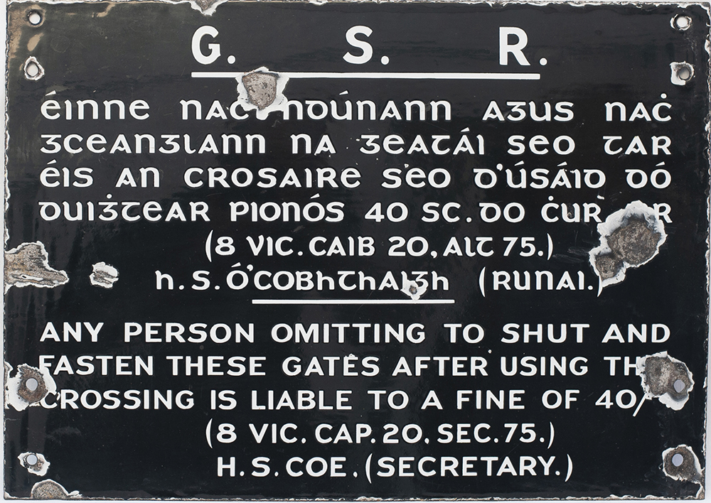 Great Southern Railway Ireland dual language enamel SHUT & FASTEN GATE Notice signed H.S. Cole (