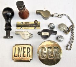 A lot containing various office items together with 2 x Horse Brasses, LNER and GER. Also included