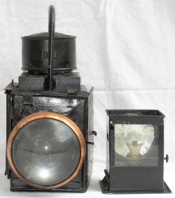 BR(M) Locomotive Head Lamp. Complete with correct interior embossed BR(M).