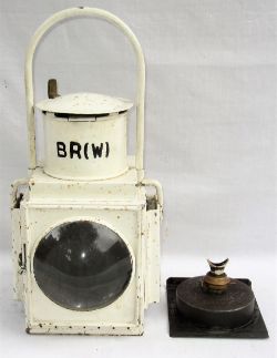 BR(W) Locomotive Head Lamp. Complete with removable red filter, slide in reservoir and burner. (