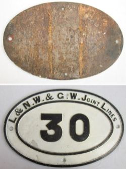 London & North Western & Great Western Joint Railway cast iron bridgeplate 30 face restored
