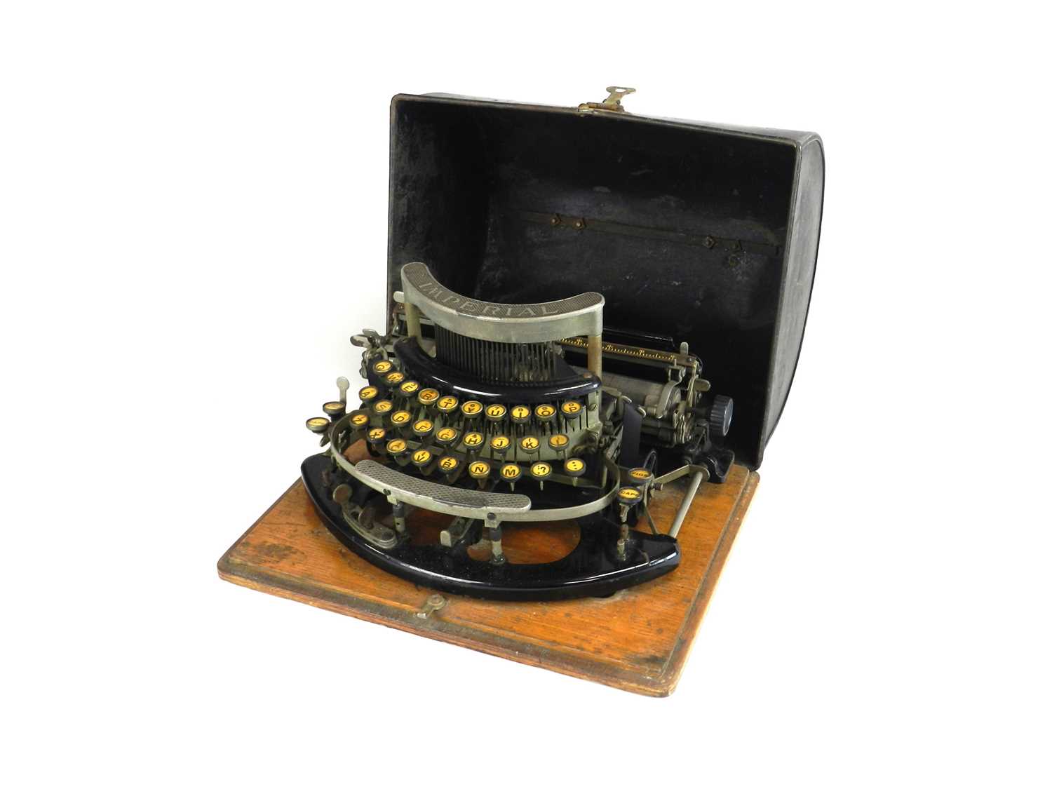 An Imperial Model-B typewriter