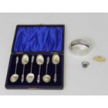 A cased set of six silver teaspoons