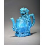 A Chinese tuquoise glazed Cadogan teapot, Qing Dynasty