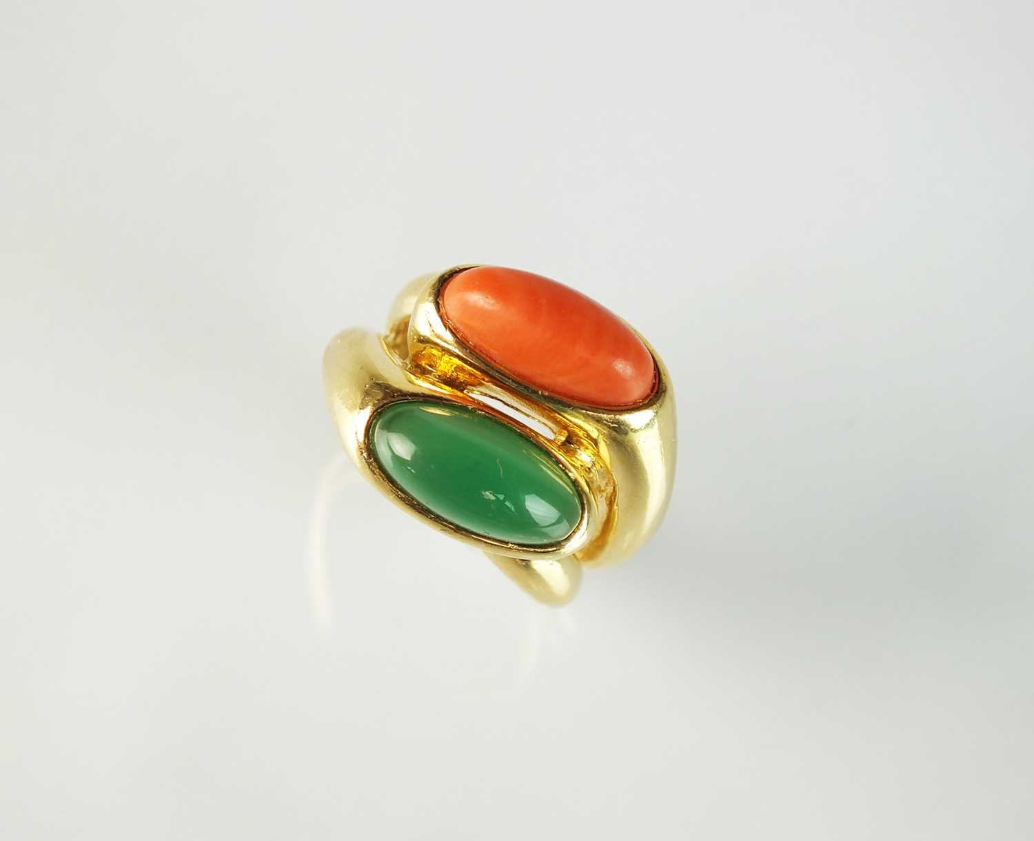 An 18ct gold coral and chrysoprase crossover dress ring by Boucheron - Image 2 of 10