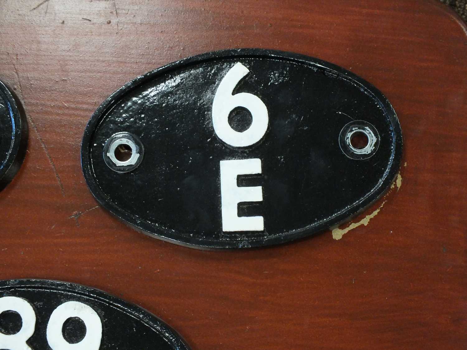 Three reproduction cast metal, shed plates, '89A', '89D' and '6E', all for Oswestry / A cast brass, - Image 7 of 8