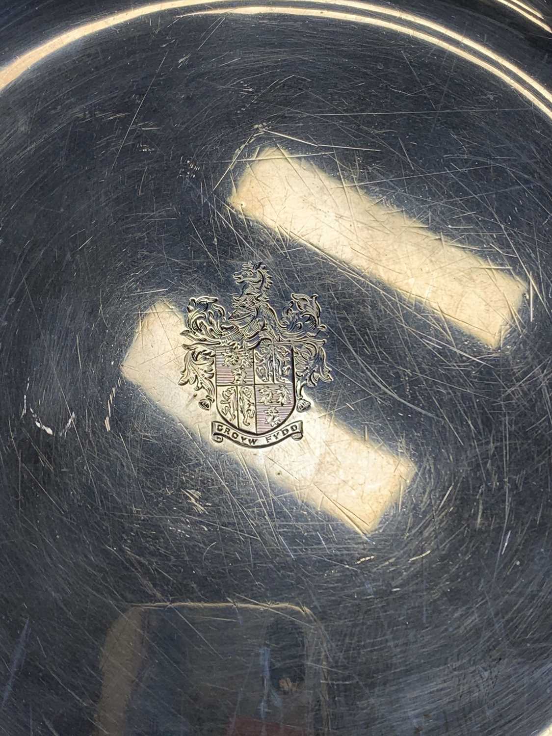 An armorial silver plate - Image 4 of 5