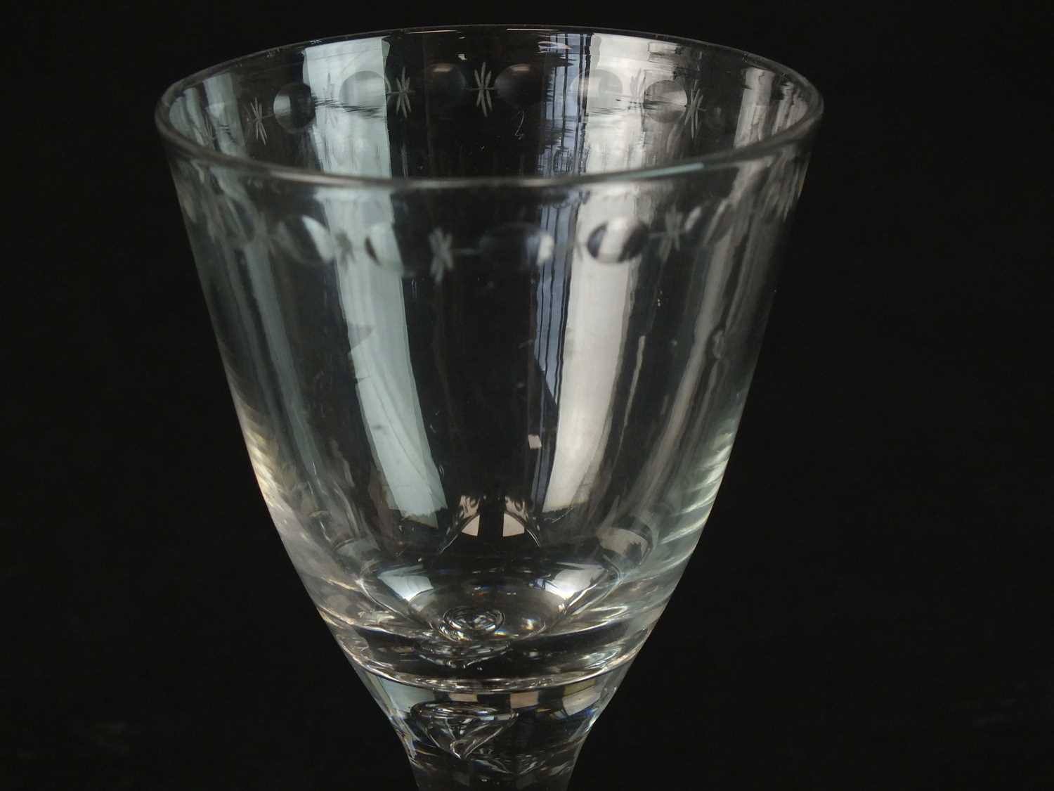 A group of 18th and early 19th century glassware - Image 8 of 9