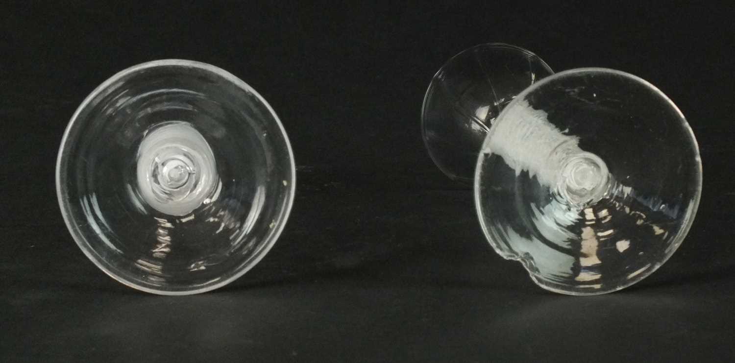 A group of 18th and early 19th century glassware - Image 5 of 9