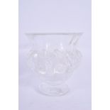 A FRENCH LALIQUE GLASS BIRD VASE. 12.5 cm high.