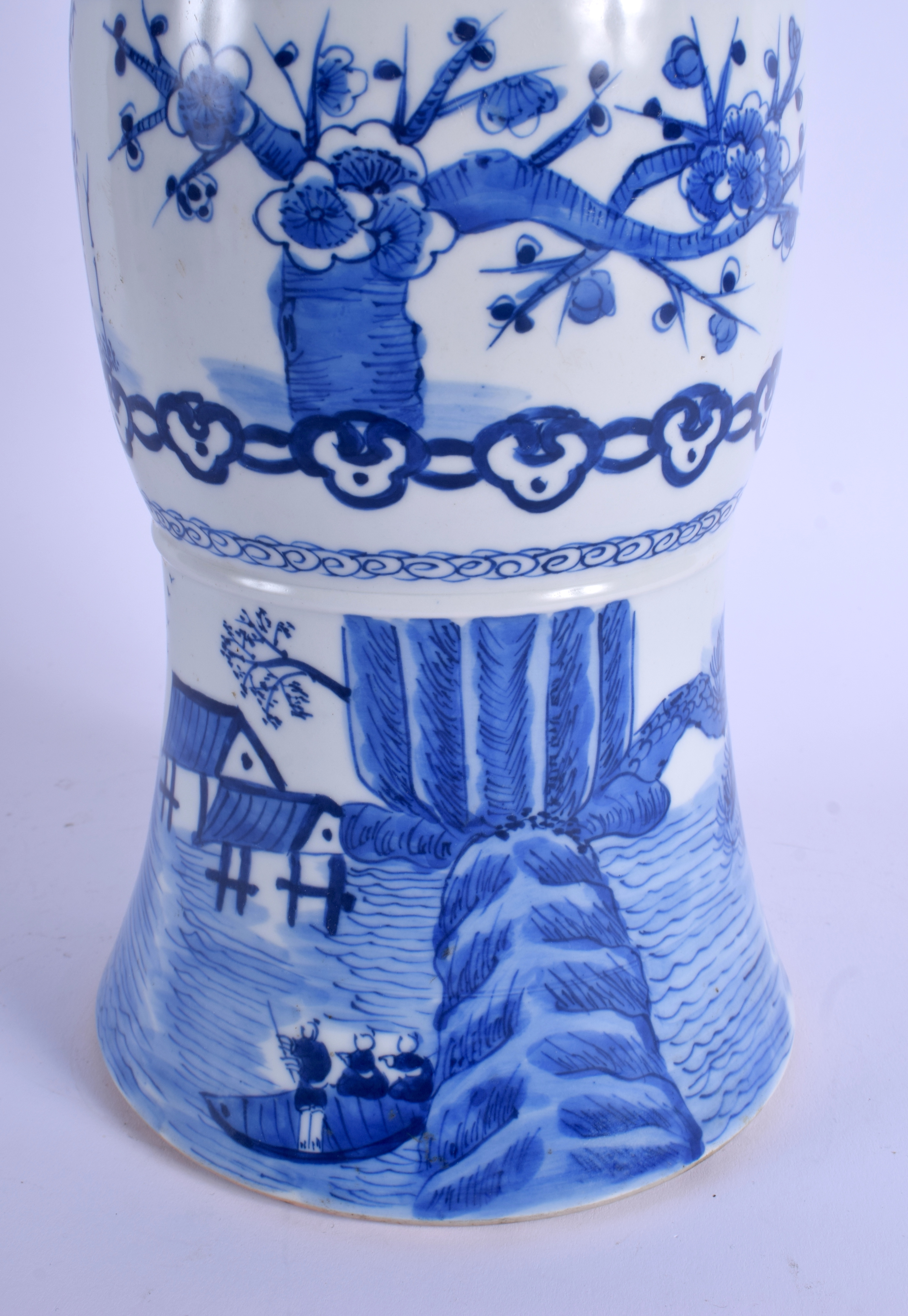 A LARGE CHINESE BLUE AND WHITE PORCELAIN GU SHAPED BEAKER VASE 20th Century, painted with birds, tre - Image 5 of 14