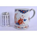 A LARGE 18TH CENTURY CHINESE EXPORT IMARI PORCELAIN MUG Yongzheng/Qianlong, painted with flowers. 15