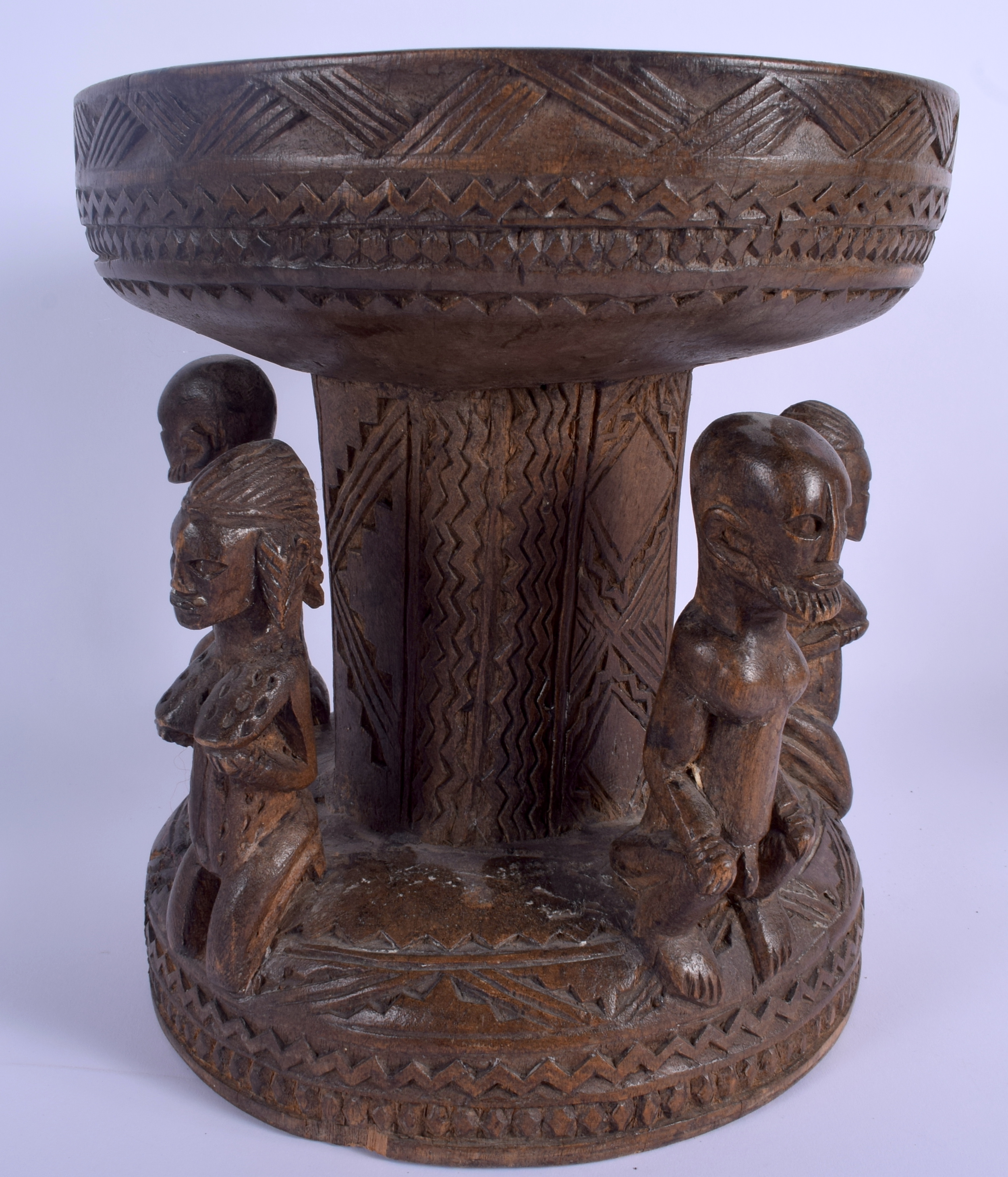 AN EARLY 20TH CENTURY AFRICAN DOGON TRIBAL STOOL formed with five opposing figures. 28 cm x 20 cm. - Image 2 of 4