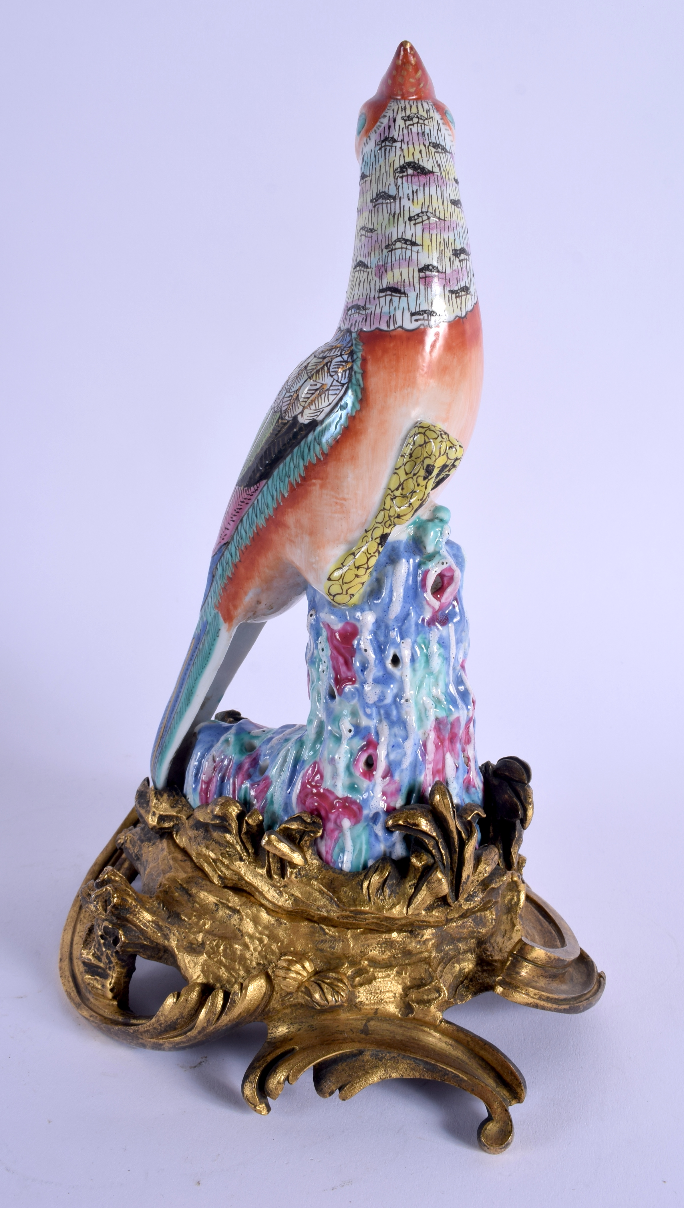 AN 18TH/19TH CENTURY CONTINENTAL PORCELAIN FIGURE OF A STANDING BIRD modelled upon a lovely quality - Bild 3 aus 22