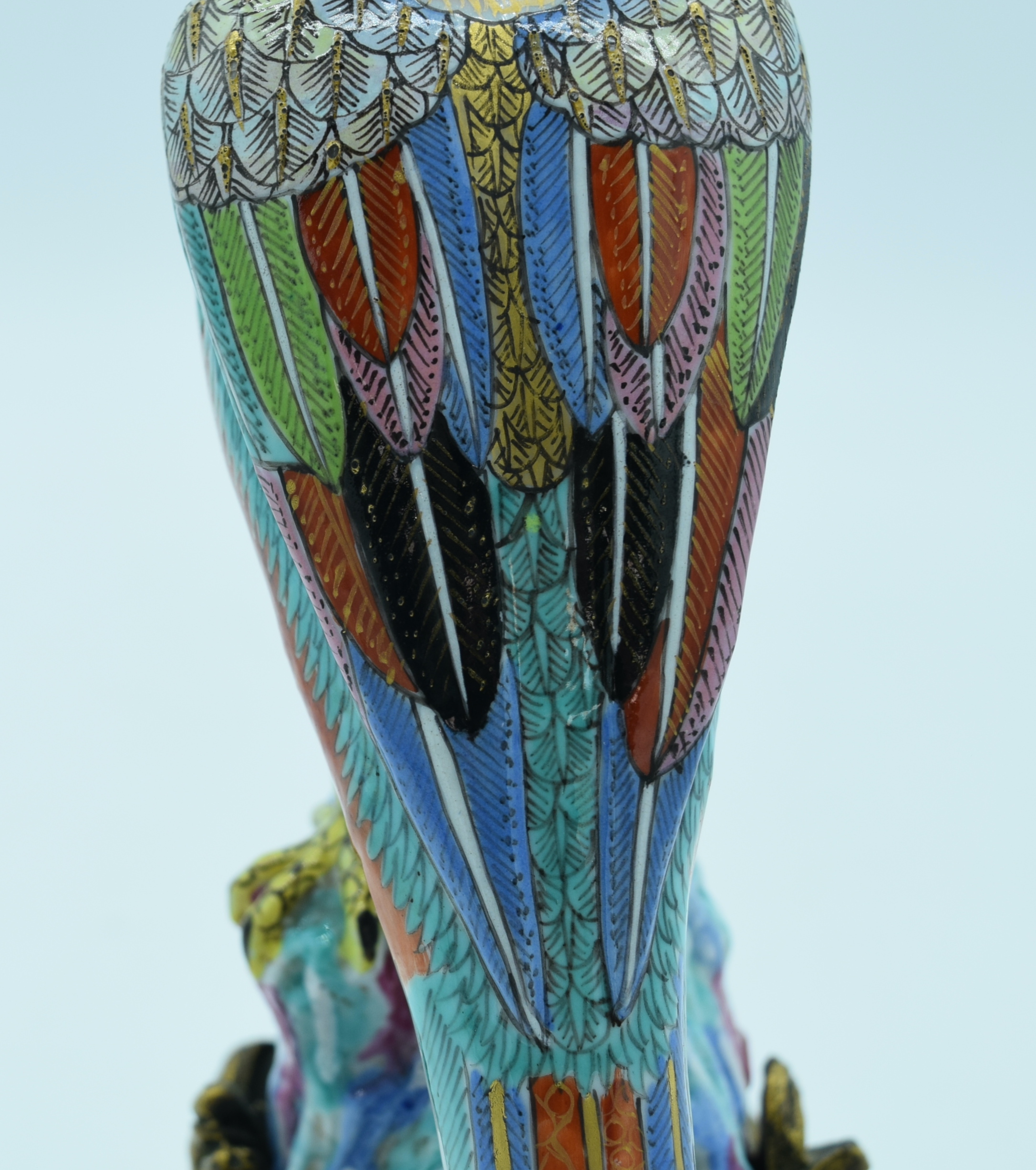 AN 18TH/19TH CENTURY CONTINENTAL PORCELAIN FIGURE OF A STANDING BIRD modelled upon a lovely quality - Image 13 of 22