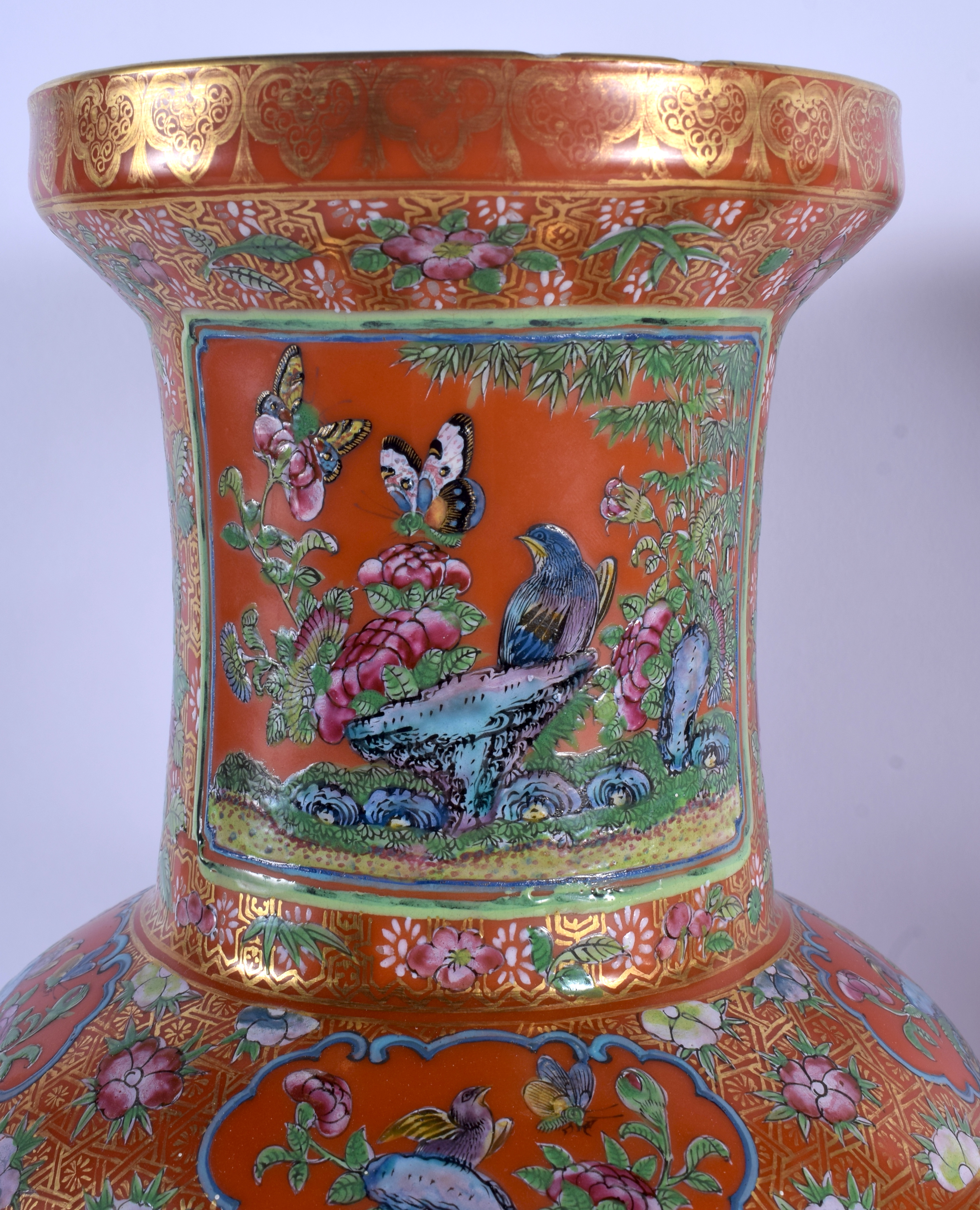 A FINE LARGE PAIR OF 19TH CENTURY CHINESE FAMILLE ROSE PORCELAIN ROULEAU VASES Daoguang, painted wit - Image 7 of 29