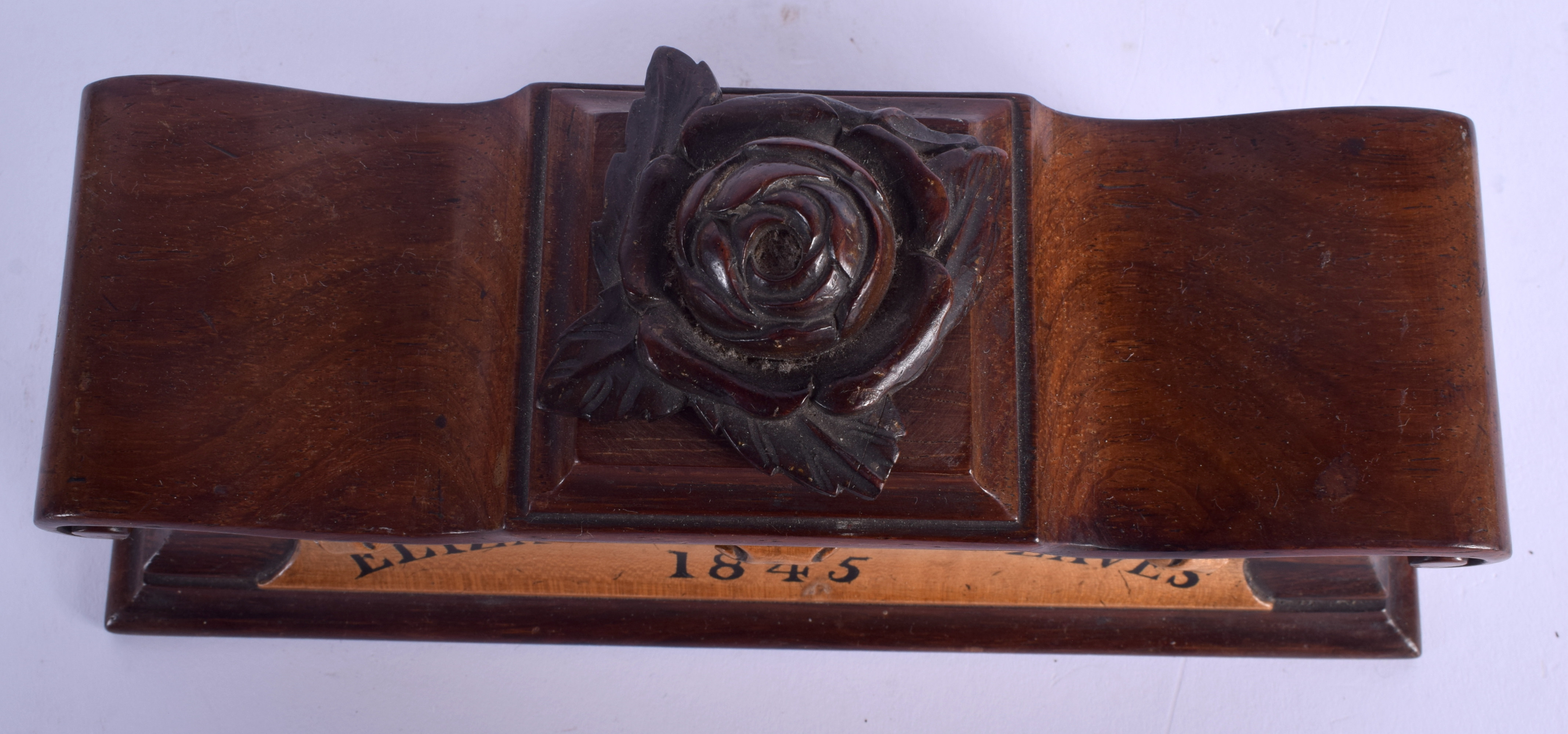 A RARE 19TH CENTURY ELIZABETH HARGREAVES 1845 RECTANGULAR BOX with floral finial. 22 cm wide. - Image 4 of 5