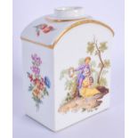 AN 18TH CENTURY MEISSEN PORCELAIN TEA CANISTER painted with lovers within landscapes. 10.5 cm high.