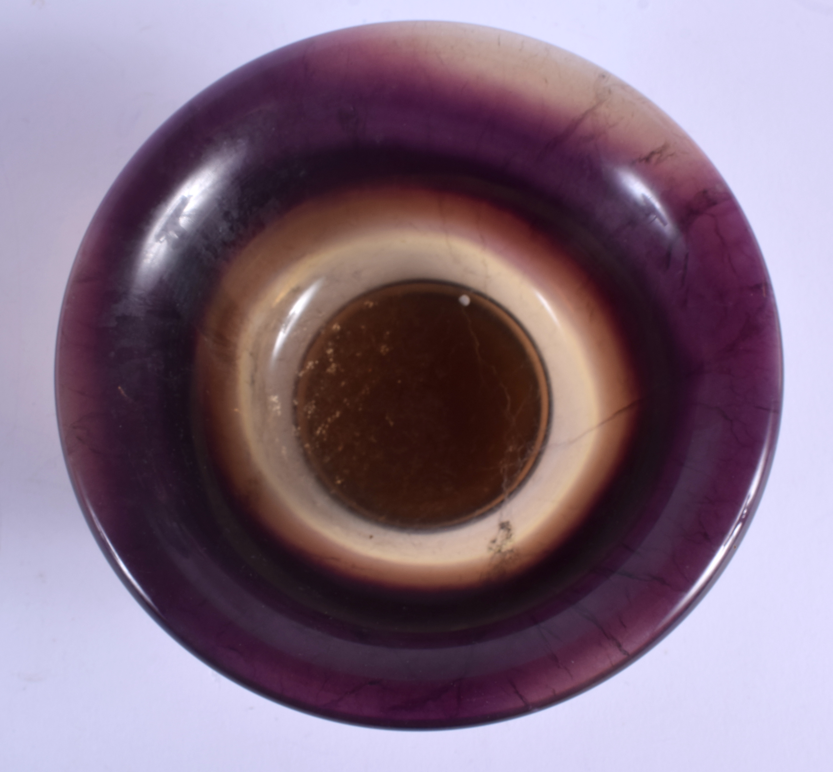 A CONTINENTAL BLUEJOHN STYLE BOWL. 15 cm wide. - Image 3 of 4