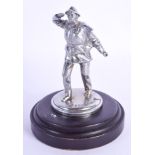 AN EARLY 20TH CENTURY CHROME LIFEBOAT MAN DESK FIGURE. Chrome 9 cm high.