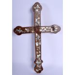 AN 18TH/19TH CENTURY CHINESE CARVED HONGMU CRUCIFIX Qing, inlaid with mother of pearl foliage and vi