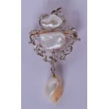 AN ANTIQUE GOLD DIAMOND AND BAROQUE PEARL BROOCH. 10 grams. 5 cm x 3 cm.