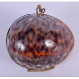 A REGENCY SHELL PURSE. 6 cm x 4 cm.