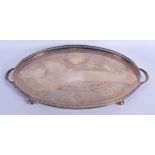 A LARGE EDWARDIAN WALKER AND HALL SILVER PLATED SERVING TRAY. 60 cm wide.
