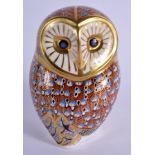 Royal Crown Derby paperweight Barn Owl. 11cm high.