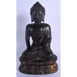 A LOVELY 16TH/17TH CENTURY CHINESE TIBETAN LACQUERED BRONZE FIGURE OF THE BHAISAJYAGURU BUDDHA Pala