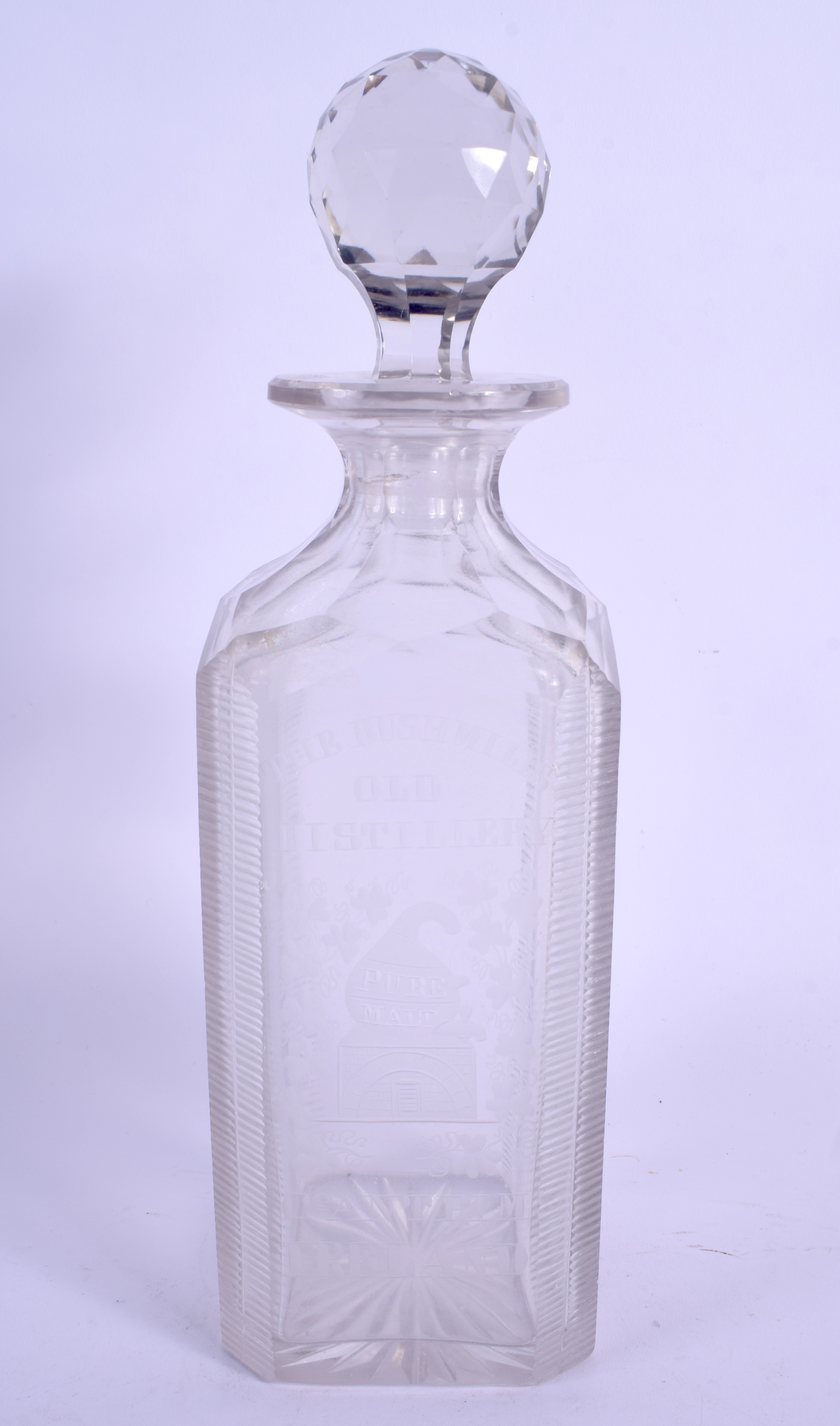 A RARE LATE 18TH CENTURY IRISH BUSHMILLS OLD DISTILLERY DECANTER AND STOPPER. 28 cm high. - Image 2 of 4