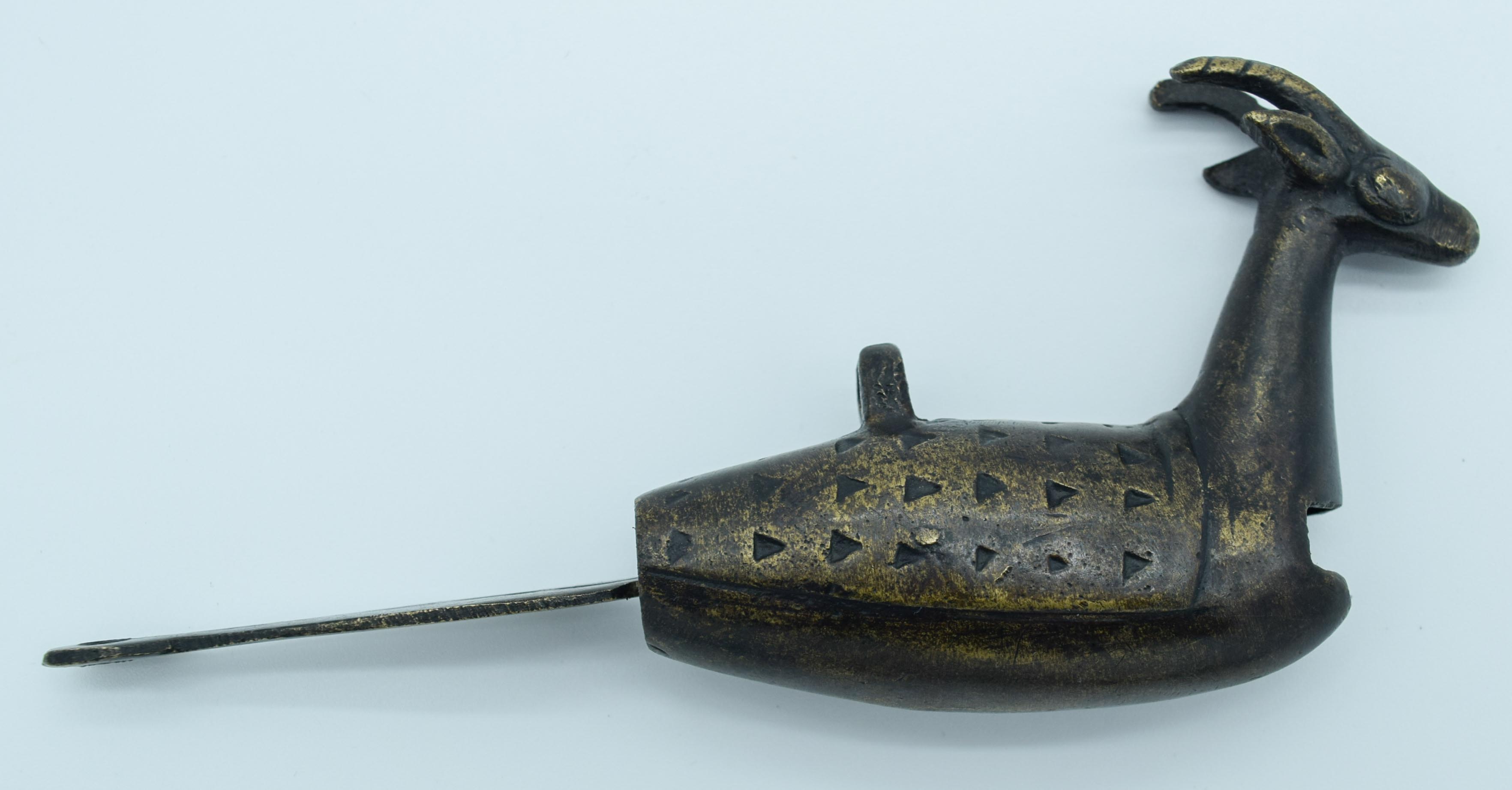 An Indian bronze lock in the form of a Antelope 17cm. - Image 2 of 2