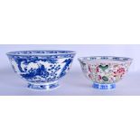 TWO CHINESE PORCELAIN BOWLS 20th Century. Largest 15 cm diameter. (2)