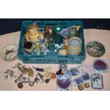 Miscellaneous collection of Cat related items, picture frames and glass Qty.