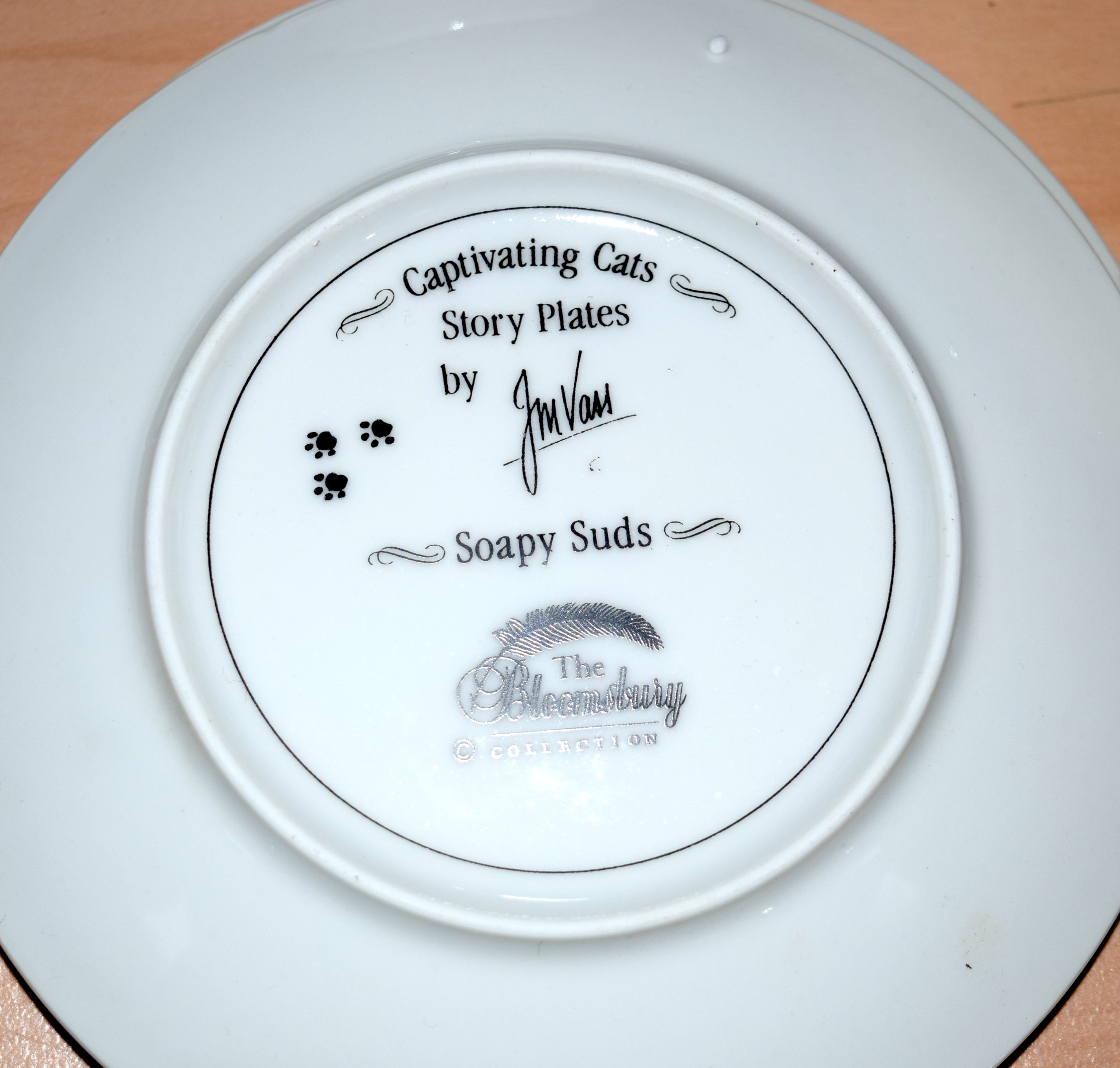 A large group of collectors plates many cat related Qty. - Image 11 of 13