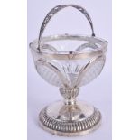 A LATE 19TH CENTURY DUTCH SILVER MOUNTED BASKET. 18 cm high inc handle.