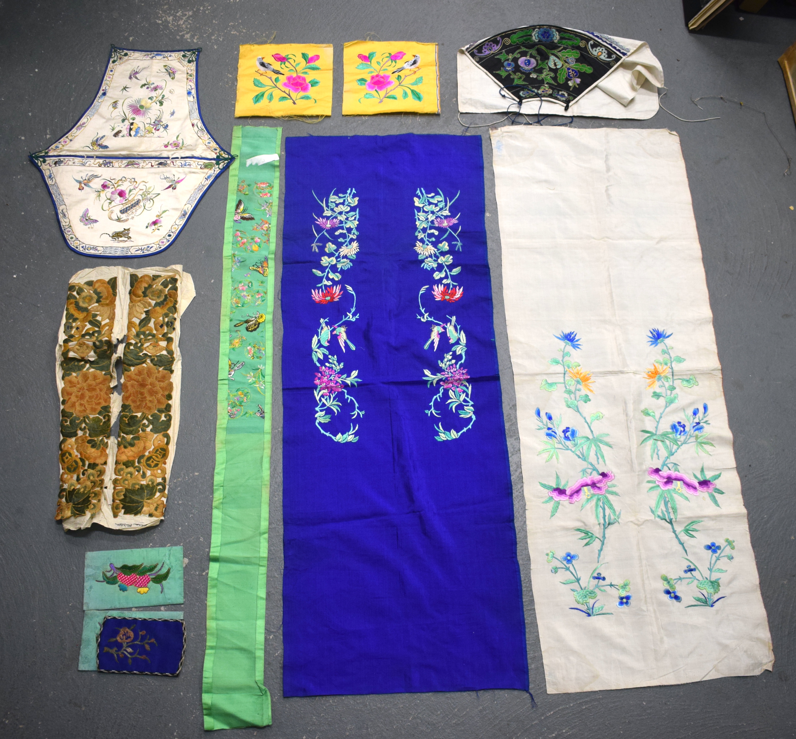 ASSORTED CHINESE & JAPANESE SILKS. (qty)