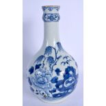 AN 18TH CENTURY CHINESE EXPORT BLUE AND WHITE WATER GUGLET Qianlong. 25 cm high.